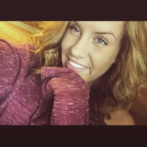 Meet your Posher, Elisa